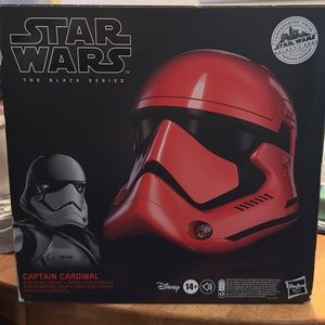 Star Wars Black Series Galaxy's Edge Captain Cardinal Electronic Premium Helmet